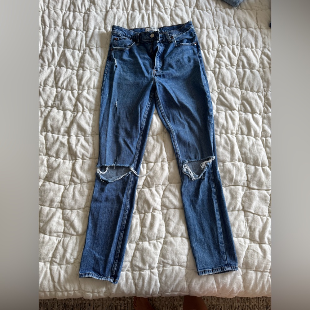 Abercrombie & Fitch Dark Blue Ripped Skinny Jeans